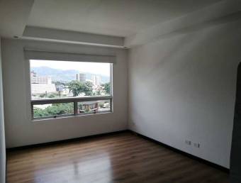 Apartamento en venta en La Sabana. Penthouse- Cod. 526809
