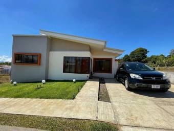 Casa en venta en Grecia, Alajuela. RAH 22-1970