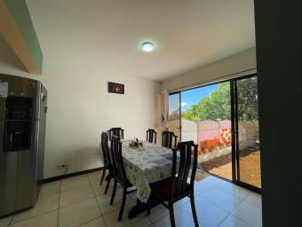 Casa en venta en Grecia, Alajuela. RAH 22-1970