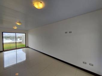 MLS-22-1840 VENTA CASA AGUA CALIENTE CARTAGO