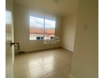 SE VENDE CASA EN CONDOMINIO EN HACIENDA COLÓN SAN JOSÉ