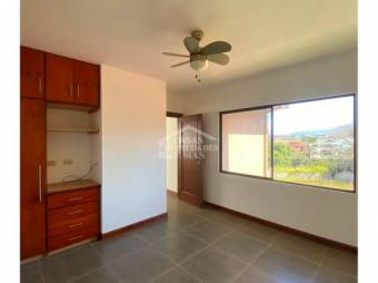 SE VENDE CASA EN CONDOMINIO SIERRA NEVADA EN GUACHIPELÍN ESCAZÚ