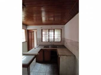 SE VENDE TERRENO COMERCIAL CON CASA Y LOCAL ALAJUELA CENTRO