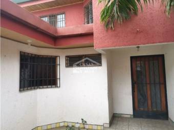 SE VENDE TERRENO COMERCIAL CON CASA Y LOCAL ALAJUELA CENTRO