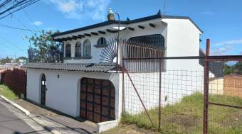 Casa en Venta en Montes de Oca, San José. RAH 23-172