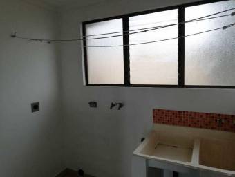 Precioso Apartamento en Venta, Moravia        CG-22-1922