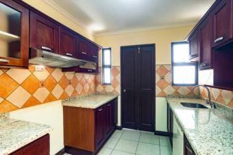 MLS-23-170 VENTA CASA SAN JOAQUIN FLORES HEREDIA