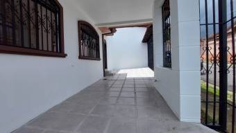 Moderna casa en Venta, MoraviaSanVicente        CG-23-67