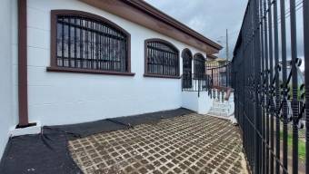 Moderna casa en Venta, MoraviaSanVicente        CG-23-67