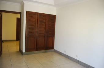 Moderna casa de 2 Niveles en Condominio en Venta, SanRafaelEscazu  CG-22-1515