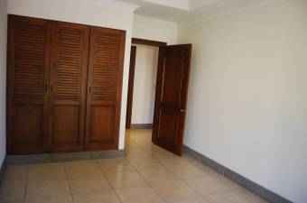 Moderna casa de 2 Niveles en Condominio en Venta, SanRafaelEscazu  CG-22-1515