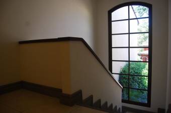 Moderna casa de 2 Niveles en Condominio en Venta, SanRafaelEscazu  CG-22-1515