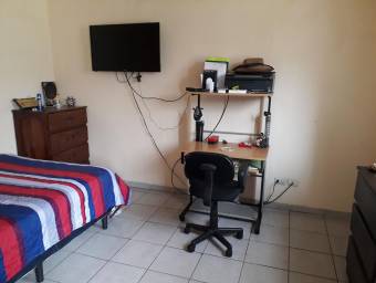 se vende espaciosa casa en el tejar del guarco cartago 23-130