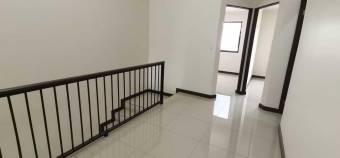 MLS-22-270 VENTA CASA CURRIDABAT SAN JOSE