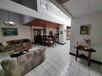 Casa en Venta en Vásquez de Coronado, San José. RAH 23-197