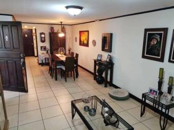 MLS-22-910 VENTA CASA LA UNION CARTAGO