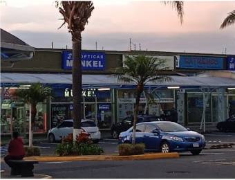 SE ALQUILA LOCAL COMERCIAL EN NOVACENTRO