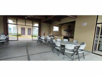 SE VENDE CASA EN CONDOMINIO TERRAFÉ, SAN FRANCISCO, HEREDIA