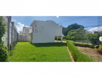 VENTA DE CASA EN CONDOMINIO NATURA VIVA ALAJUELA, LA GUÁCIMA