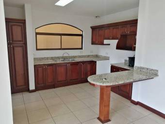 Casa en venta en Flores, Heredia. RAH 23-14