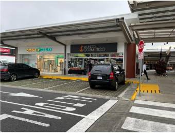 SE ALQUILA LOCAL COMERCIAL EN PLAZA DEL VALLE TIBAS