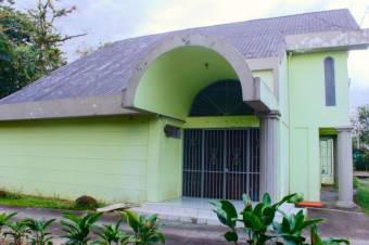 Precio de Oportunidad en esta Lujosa y Exclusiva casa en Venta, Calle la Emilia de Guapiles      CG-