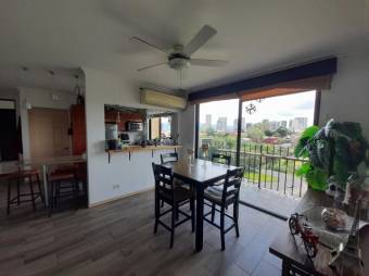 Se vende Apartamento con buena Ubicación 22-58