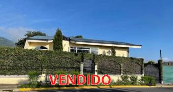 Alquiler de hermosa Casa en exclusiva zona de San Antonio de Escazú San José 