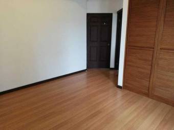 MLS-22-1922 VENTA APARTAMENTO MORAVIA SAN JOSE