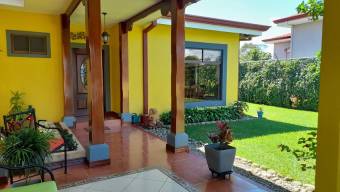 MLS-23-299 VENTA CASA VAZQUEZ CORONADO