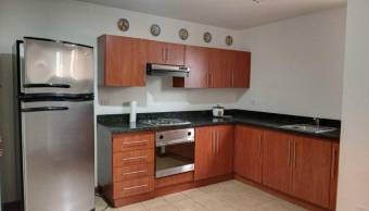 Apartamento en alquiler en Escazú, San José. RAH 23-301