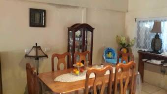 Casa en venta en Oreamuno, Cartago. RAH 22-565