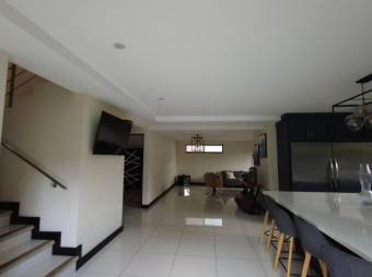 MLS-23-330 VENTA CASA ULLOA HEREDIA