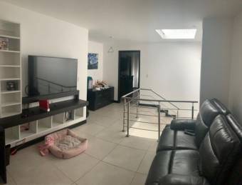 MLS-23-319 VENTA CASA SANTO DOMINGO HEREDIA