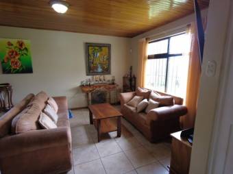 MLS-24-220 VENTA CASA SANTA BARBARA HEREDIA