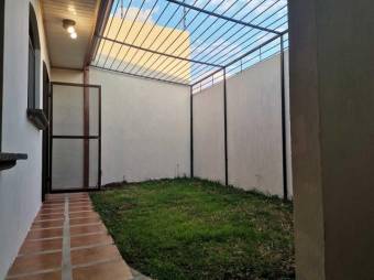 MLS-23-2230 VENTA CASA SAN PEDRO BARVA HEREDIA