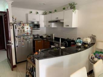 MLS-24-236 VENTA APARTAMENTO SANTA ANA SAN JOSE