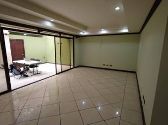 MLS-23-2386 VENTA CASA CURRIDABAT SAN JOSE