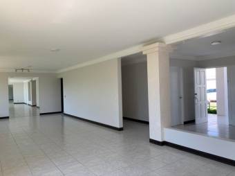 Se vende hermosa y espaciosa casas con patio en Alajuela