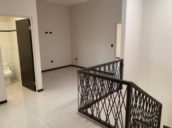 MLS-24-268 VENTA CASA DASAMPARADOS SAN JOSE