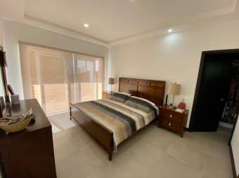 MLS-24-277 VENTA CASA SANTA ANA SAN JOSE