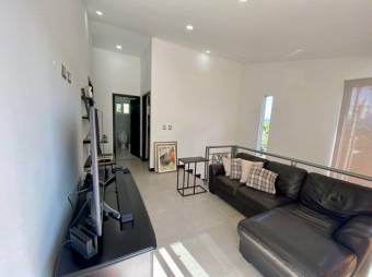 MLS-24-277 VENTA CASA SANTA ANA SAN JOSE