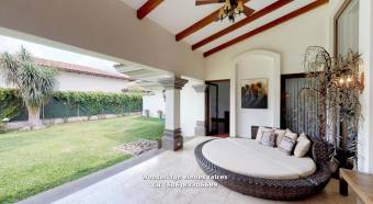 Bosques De Lindora Santa Ana casa de lujo en venta