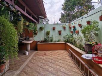 Se vende linda y espaciosa casa con terraza en San Antonio de Alajuela 23-1532