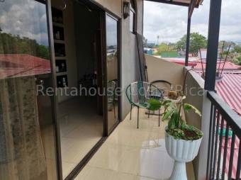 Se vende linda y espaciosa casa con terraza en San Antonio de Alajuela 23-1532