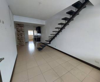 3-bedroom apartment for sale in Bella Vista Condominium in Alajuelita, San José. foreclosed property