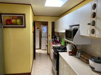 Se vende linda y espaciosa casa en Alajuela 23-2862