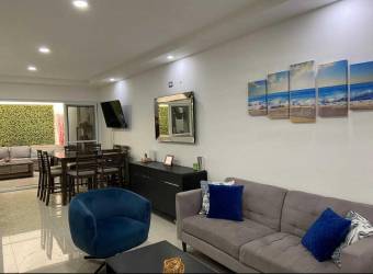 Se vende hermosa y espaciosa casa con terraza en Santa ana de San Jose 24-64