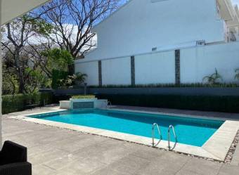 Se vende hermosa y espaciosa casa con terraza en Santa ana de San Jose 24-64