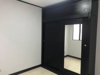 Se vende linda y espaciosa casa en San Pablo de Heredia 23-3248